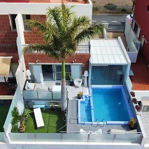 Vakantiehuis Con Piscina Privada Palmeras, Las Palmas